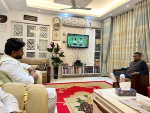 চান্দগাঁওয়ের কেপিডিএল মেম্বার প্যালেসে ৪ বেডরুমের ফার্নিশড অ্যাপার্টমেন্ট বিক্রয়ের জন্য