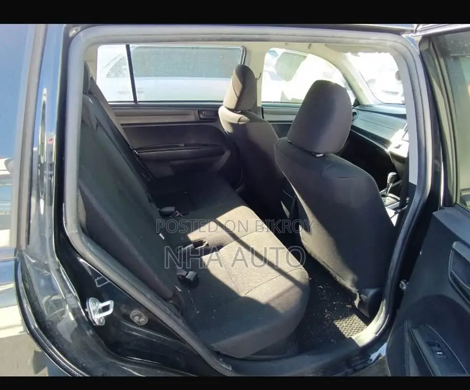 Toyota Corolla Fielder 1.5 Hybrid FWD 2022 Black