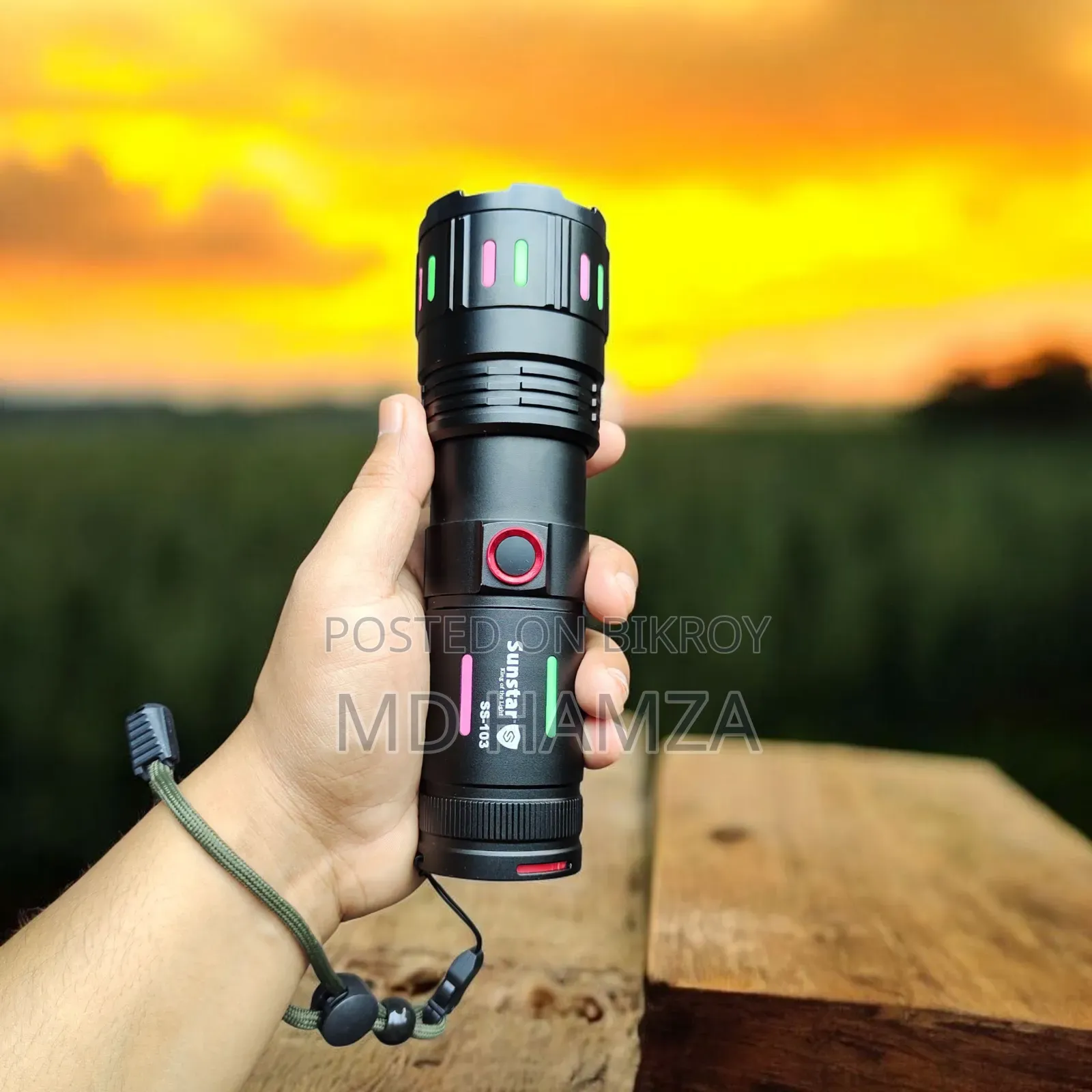 Zoom Torch Light