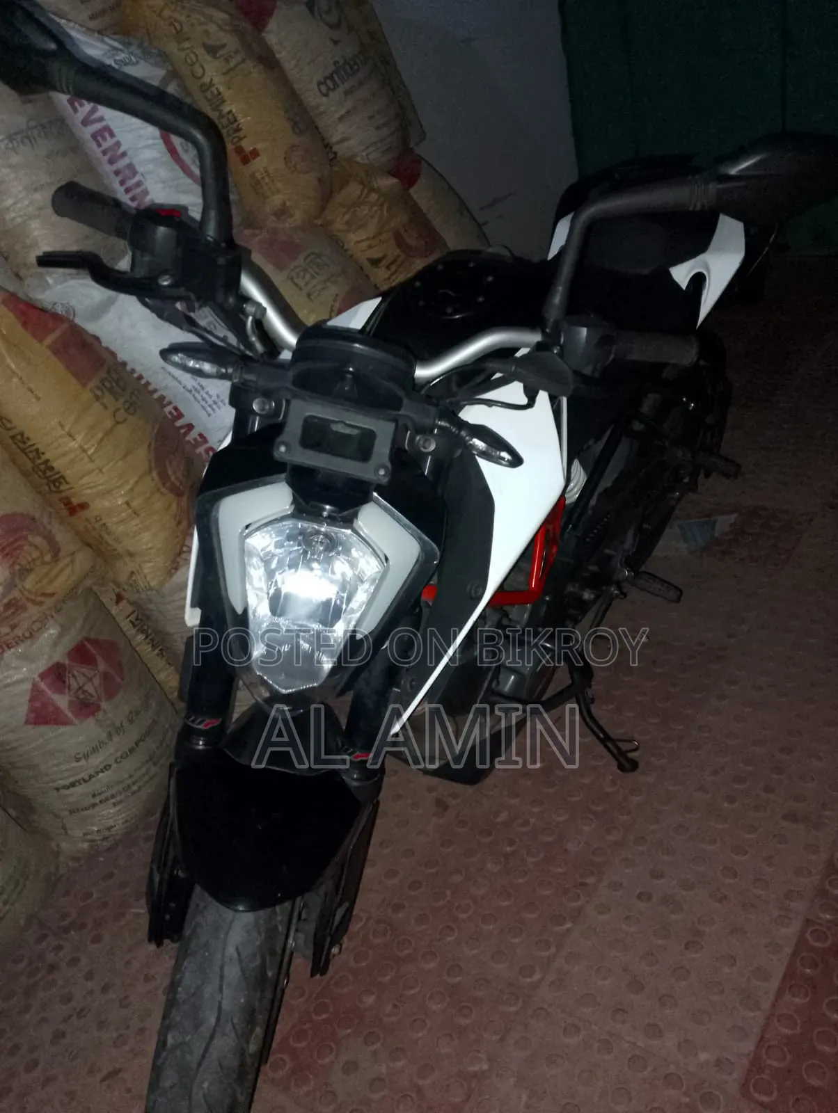 KTM Duke 125 2023 Black