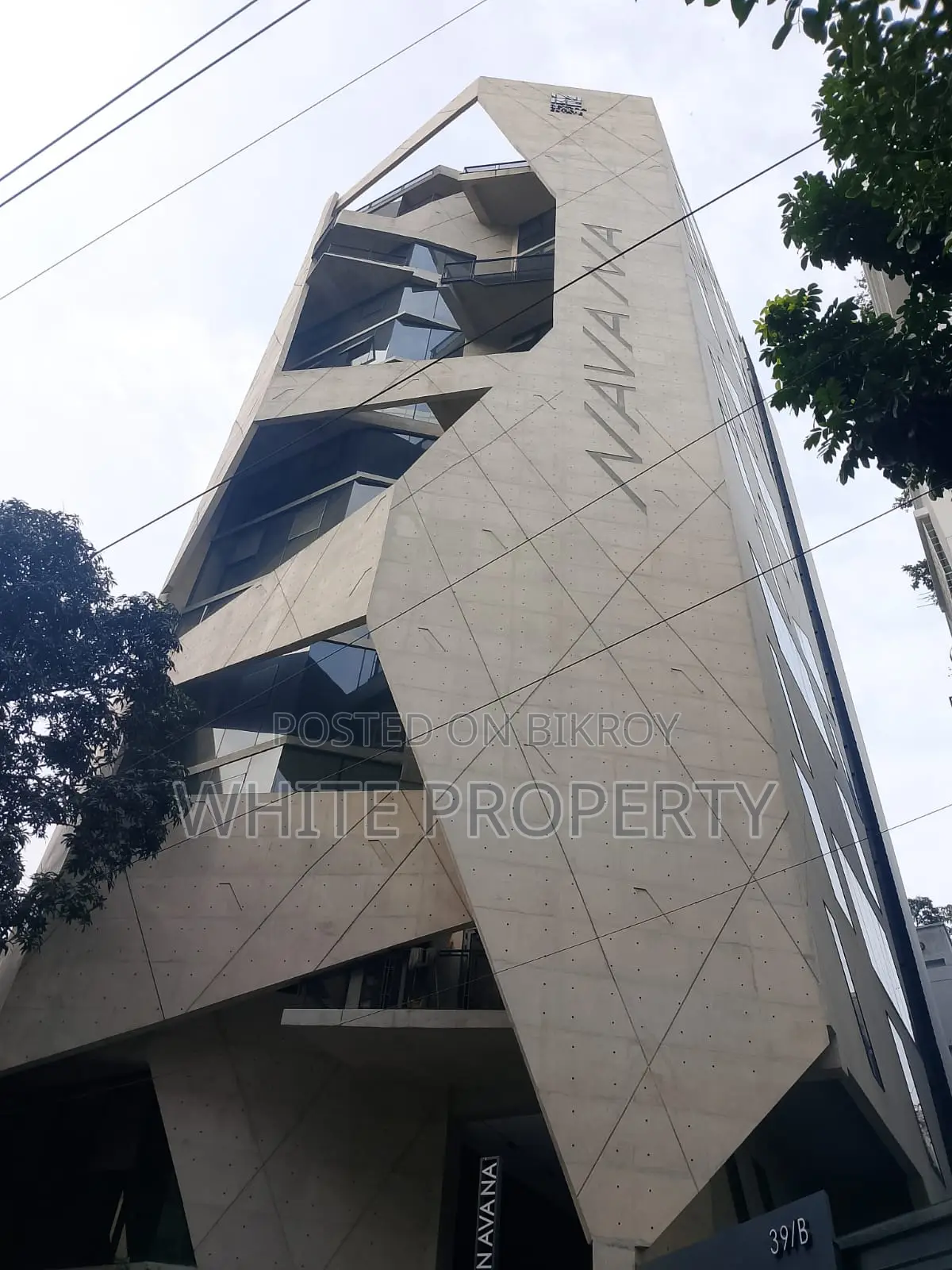 ধানমন্ডি সাতমসজিদ রোডে বাণিজ্যিক স্পেস বিক্রয়
