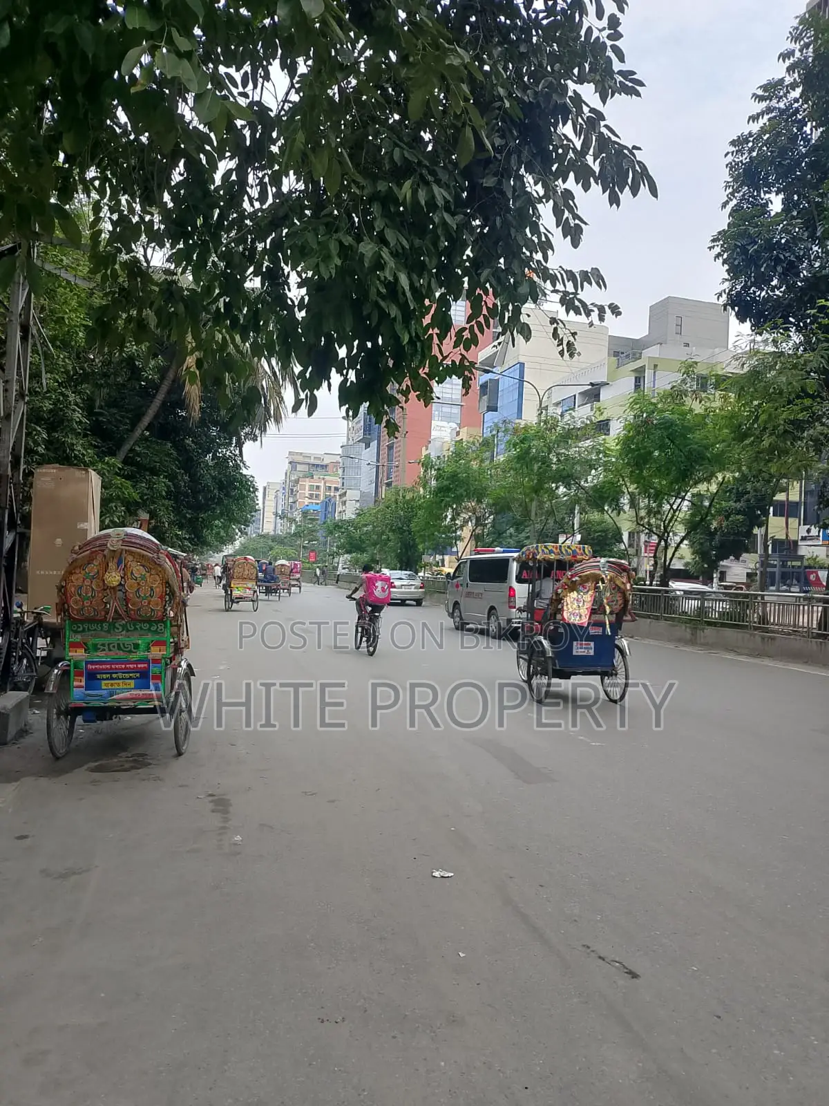 ধানমন্ডি সাতমসজিদ রোডে বাণিজ্যিক স্পেস বিক্রয়