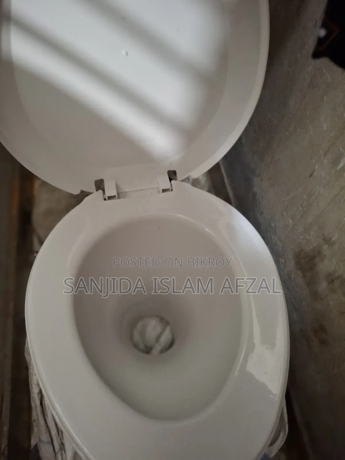 Plastic High Commode
