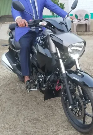 Suzuki Intruder 2020 Black