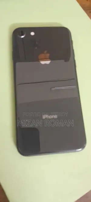 Apple iPhone 8 64 GB Black