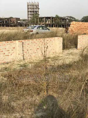Land For Sale Next To 300 Feet Block N Food And Fun Project.