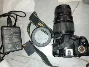 Nikon D3100