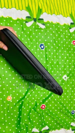 ল্যাপটপ Acer Aspire E1-572 ৮জিবি ইন্টেল কোর আই৩ এইচডিডি+এসএসডি ১২৮জিবি