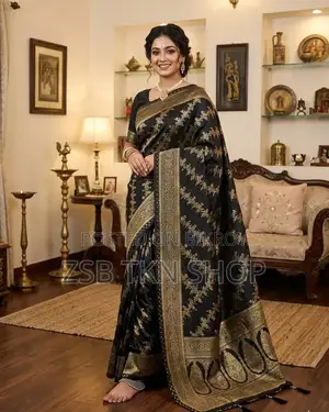 Japani Silk Sharee With Blouse Piece