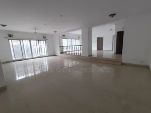 গুলশান-২ এ ৫০০০ বর্গফুটের অফিস স্পেস ভাড়া