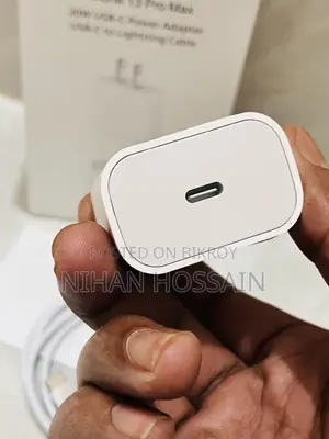iPhone 20W Charger