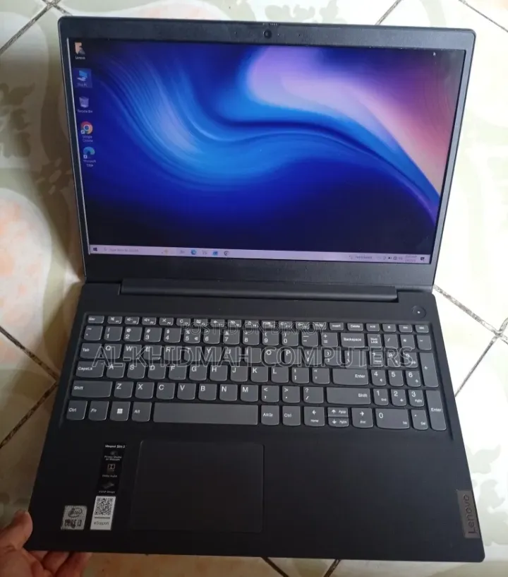 Laptop Lenovo 4GB Intel Core I3 SSD 128GB