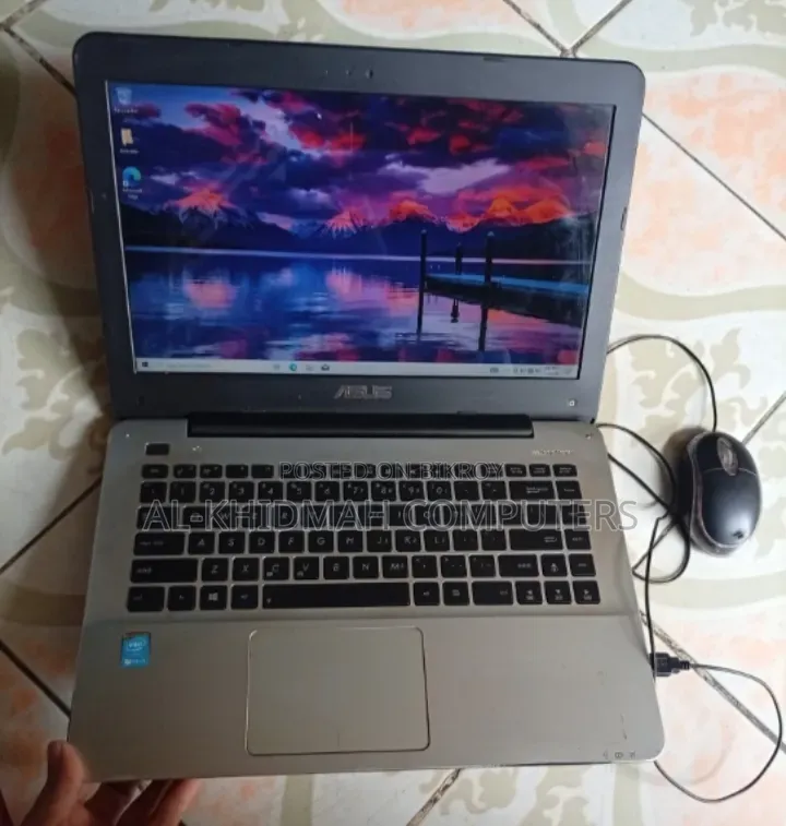 Laptop Asus 4GB Intel Core I3 HDD 500GB