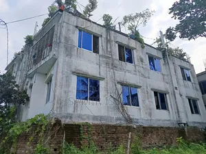 ১৩ বেডরুমের বাড়ি সাভারে বিক্রয়ের জন্য