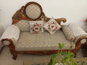 Design Sofas 2 + 2 + 1 Segun Wood.