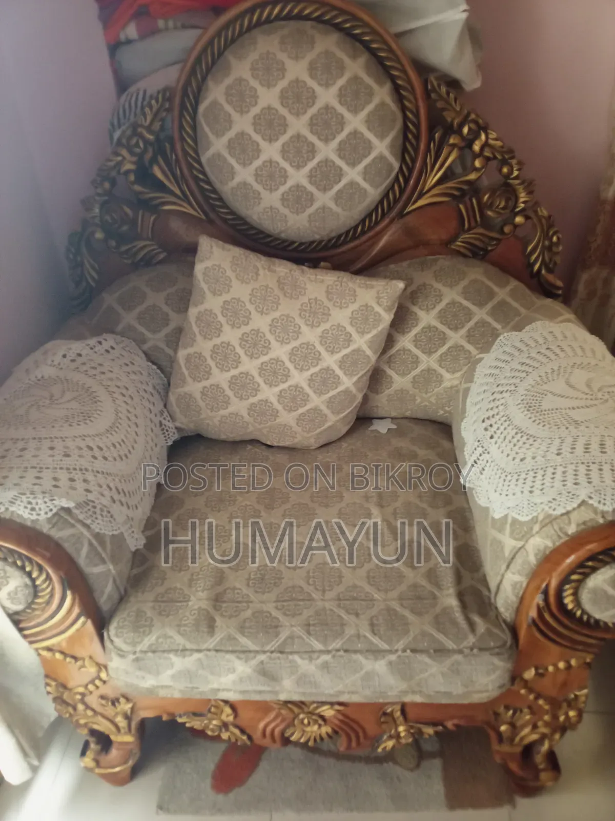 Design Sofas 2 + 2 + 1 Segun Wood.