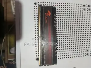 8GB DDR4 3200 MHz RGB Used