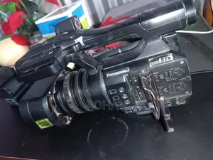 Panasonic Pv 100. Video Camera