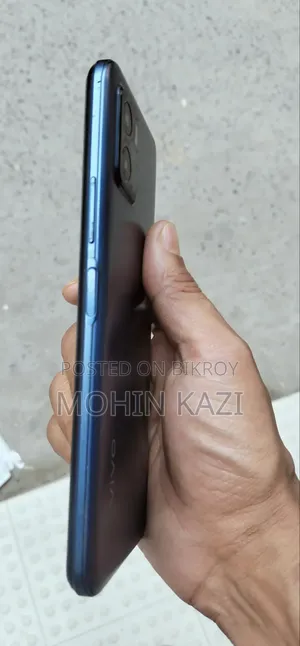Vivo Y15 64 GB Blue