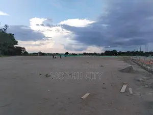 প্রতিশ্রুতি আমরাই দিচ্ছি সঠিক সময়ে প্লট হস্তান্তর at মধু সিটি -৩