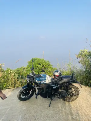 Royal Enfield Hunter 350 2025 Blue