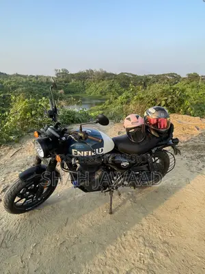 Royal Enfield Hunter 350 2025 Blue