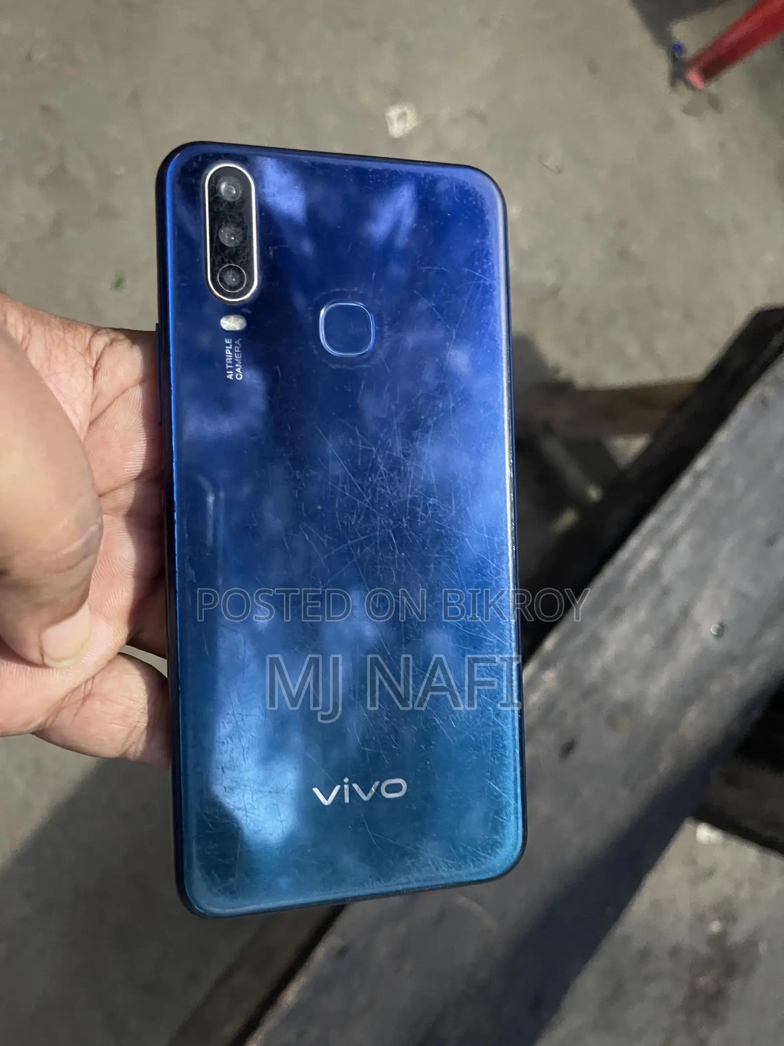 Vivo Y12 64 GB Blue