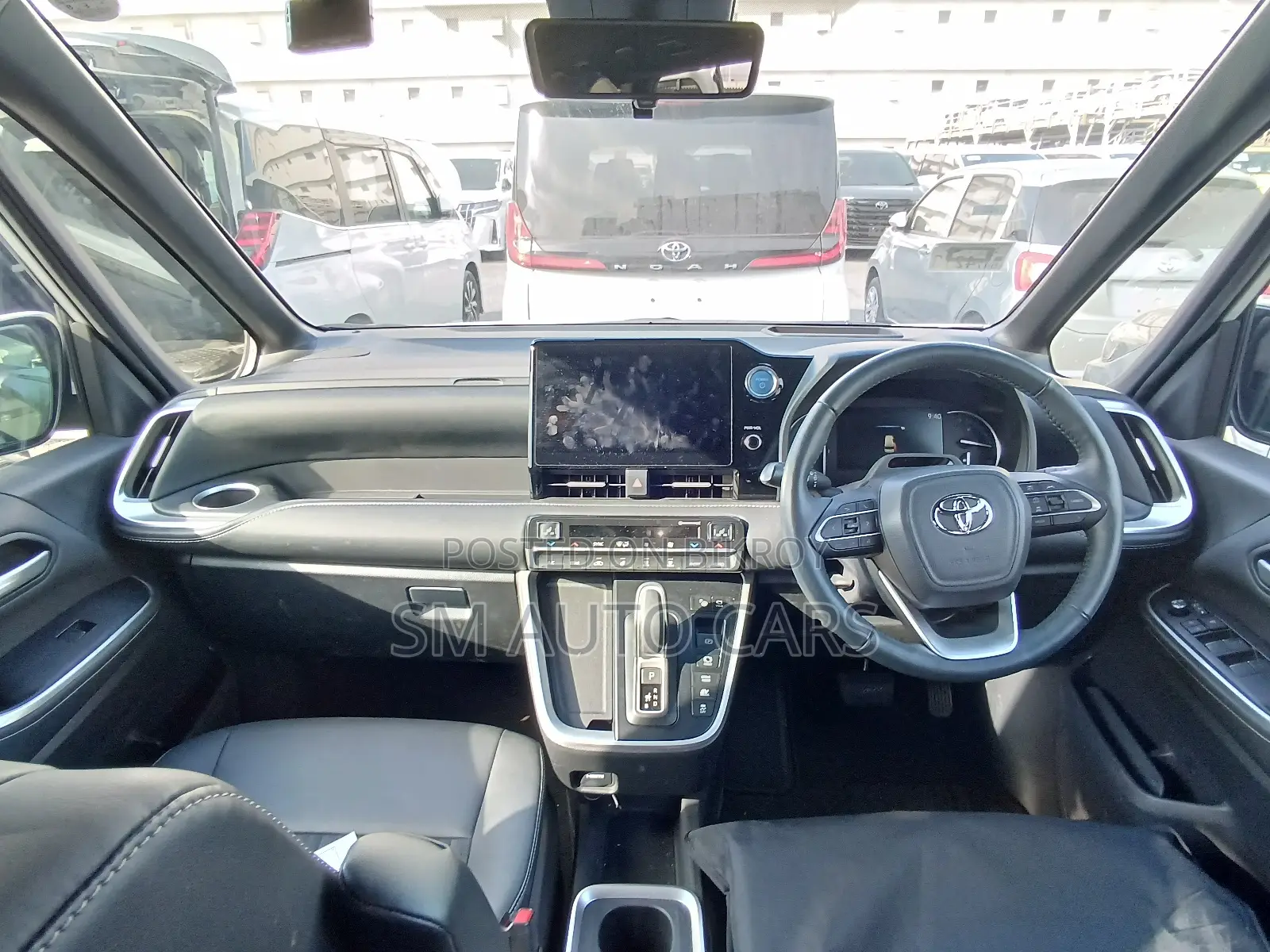 Toyota Noah 2022 Pearl