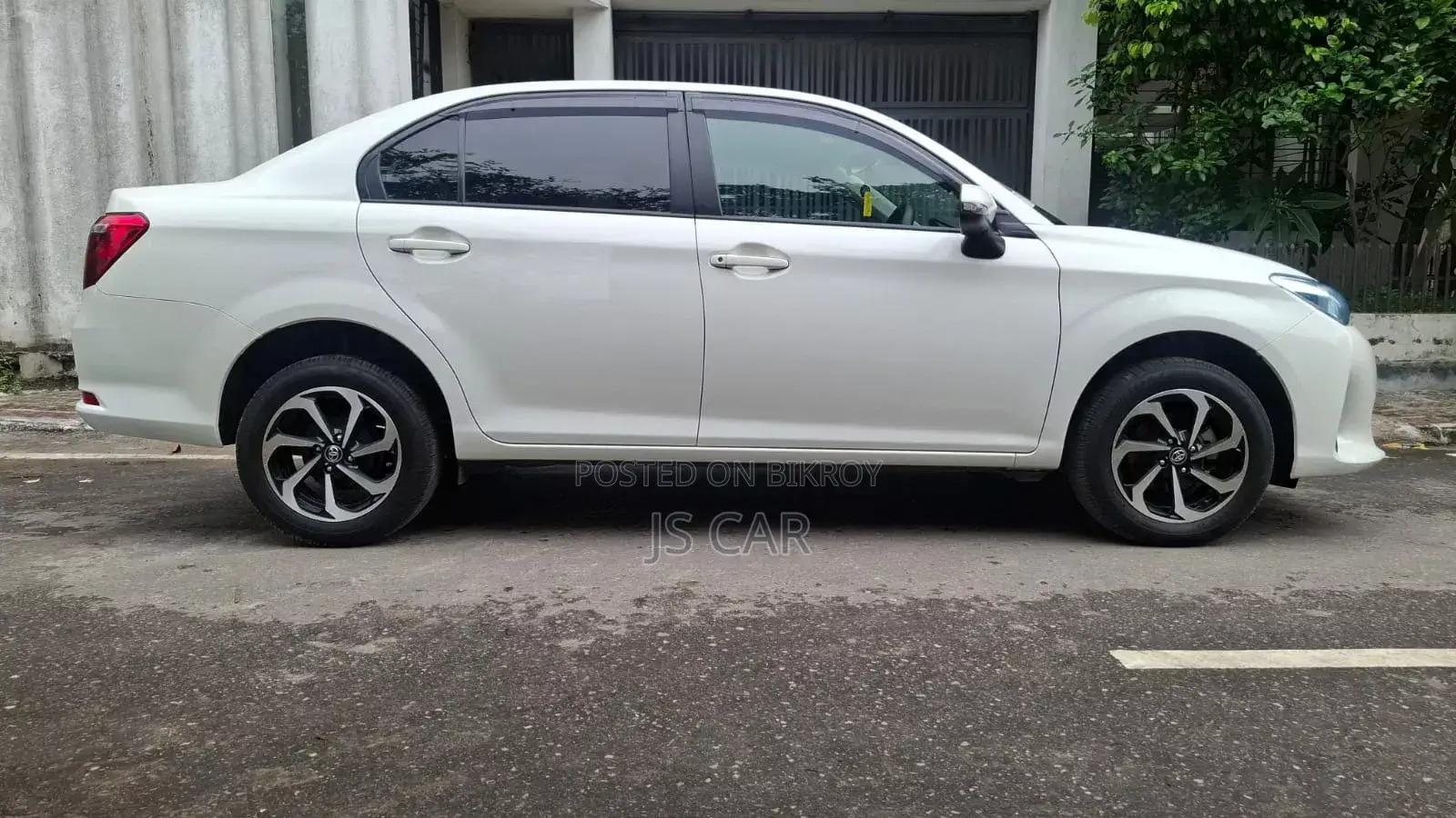 Toyota Axio 2019 White