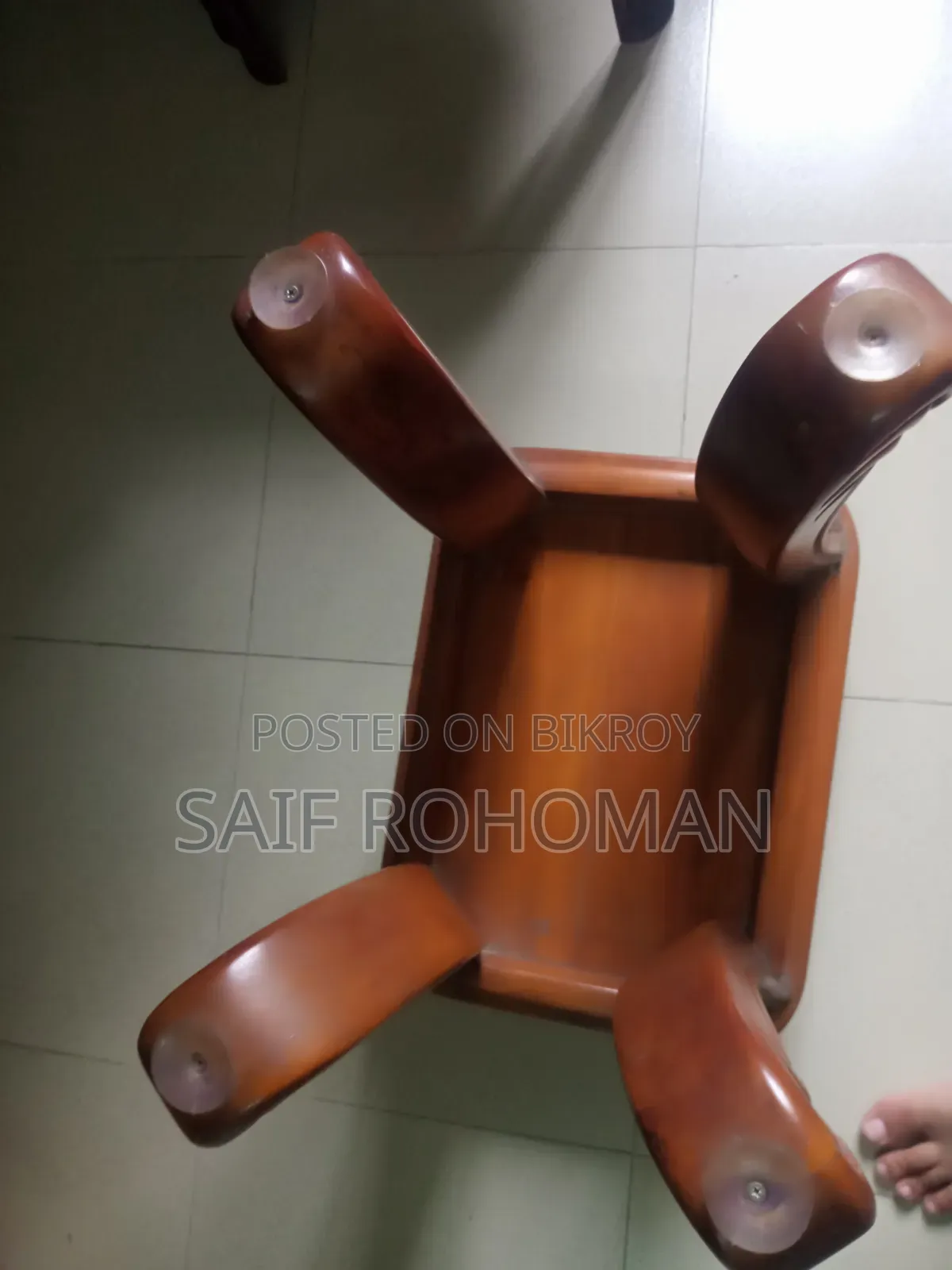 কাঠের টি টেবিল