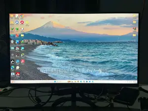Desktop Computer 8GB AMD Ryzen 7 SSD 512GB
