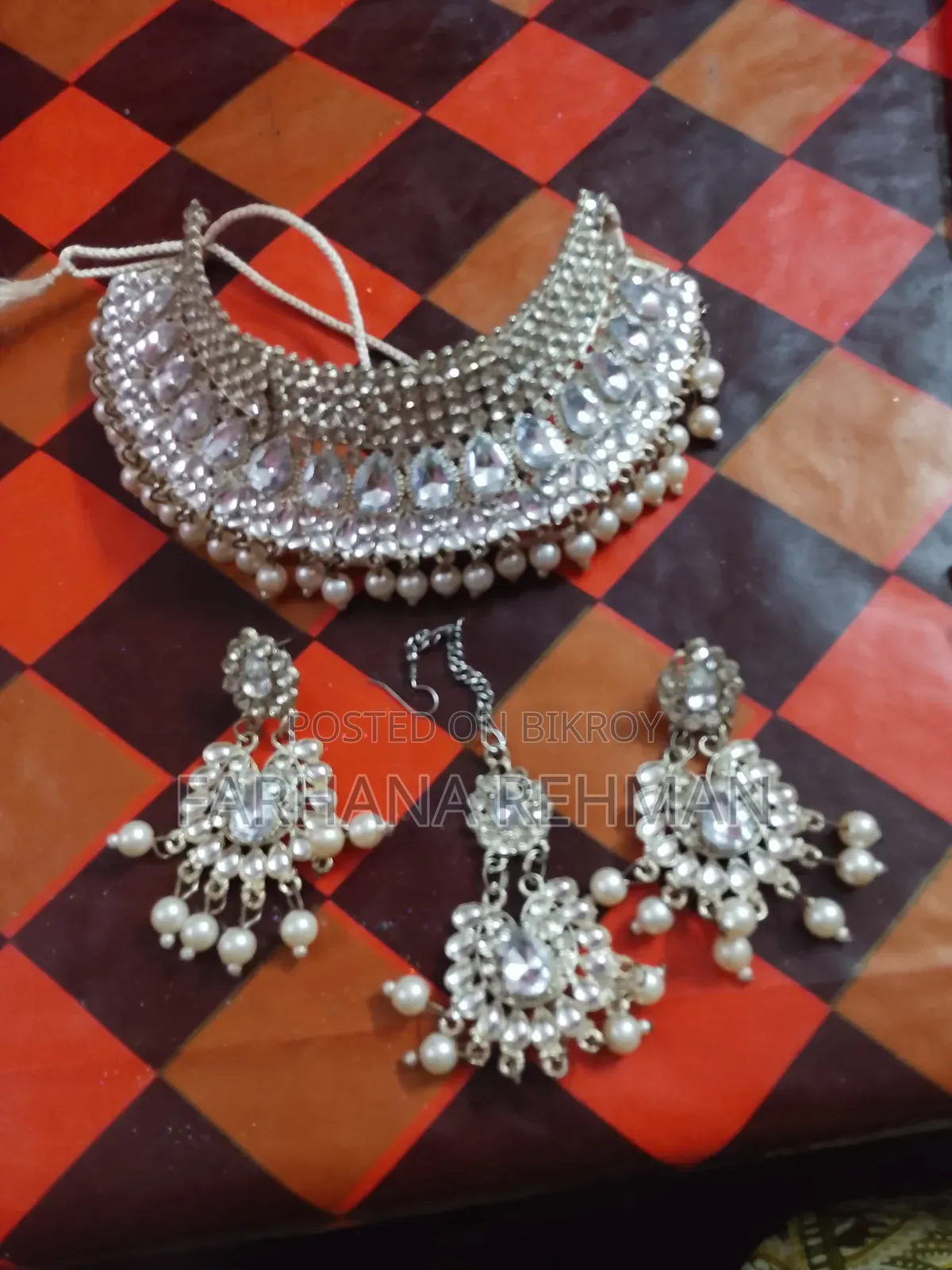 New Jewellery