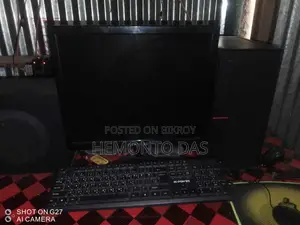 Desktop Computer 8GB Intel Core I3 Hard Disk Drive + Solid State Drive 128GB