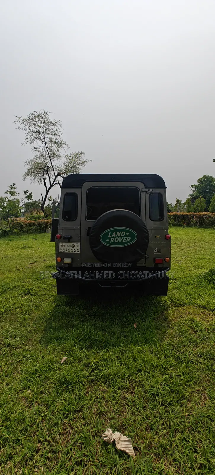 ল্যান্ড রোভার ডিফেন্ডার ৯০ ১৯৯৪ ধূসর