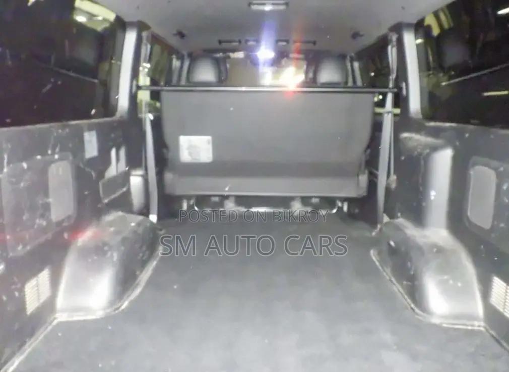 Toyota HiAce 2023 Black