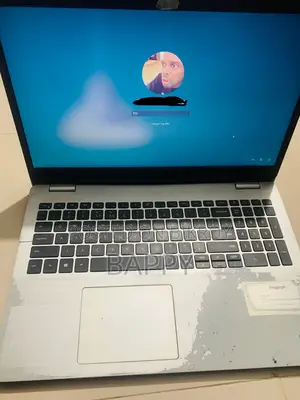 ল্যাপটপ Dell Inspiron 15 12GB Intel Core I3 SSD 128GB
