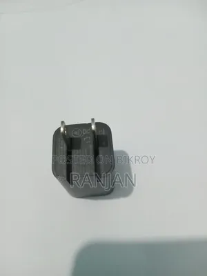 ফাস্ট চার্জার অ্যাডাপ্টার