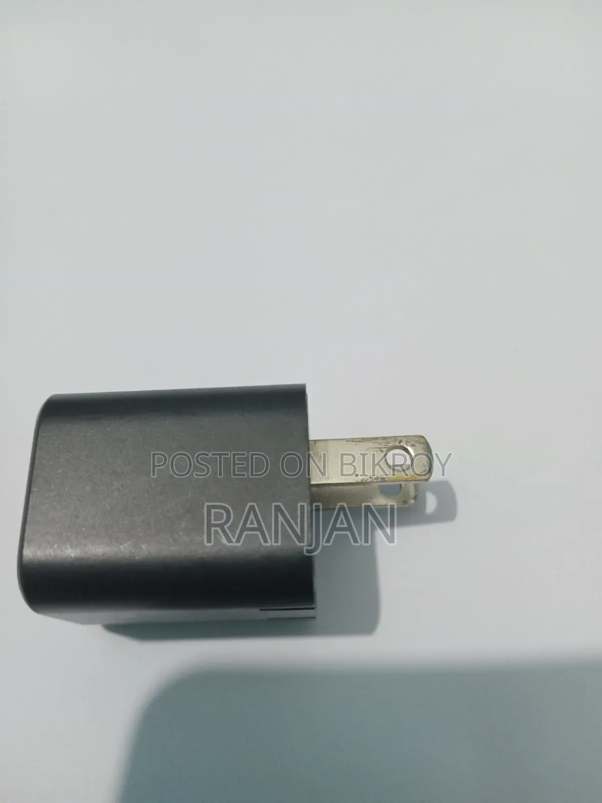 ফাস্ট চার্জার অ্যাডাপ্টার