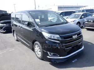 Toyota Noah 1.8 Front-Wheel Drive Hybrid (7 Seater) 2021 Black