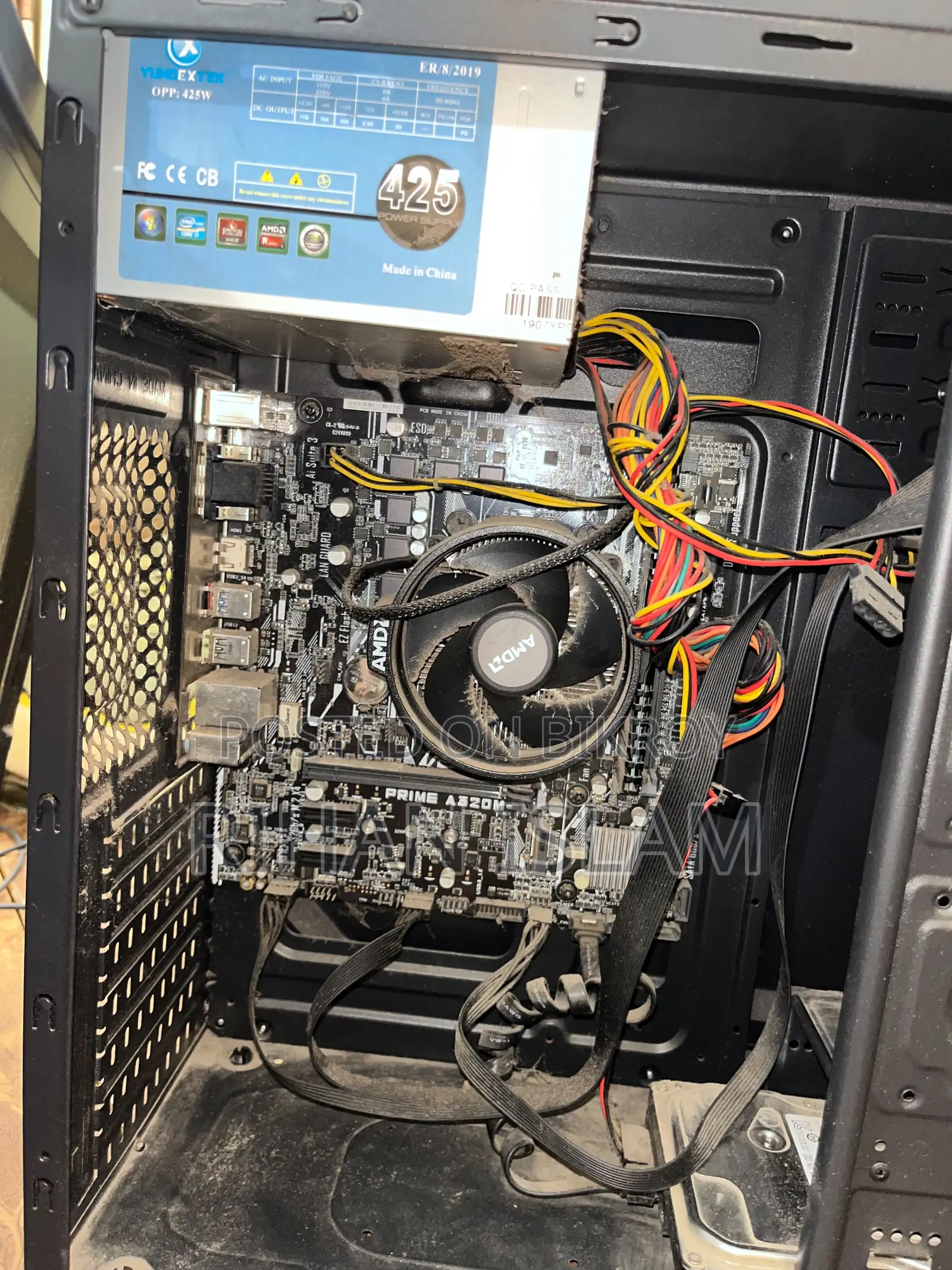 Desktop Computer 8GB AMD Ryzen 3 HDD 1T