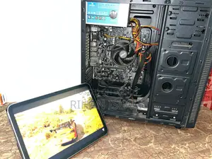 Desktop Computer 8GB AMD Ryzen 3 HDD 1T