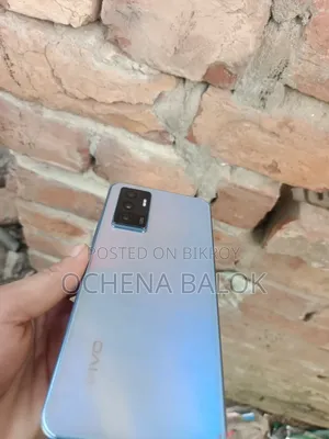 ভিভো ভি২৩ ১২৮ জিবি নীল