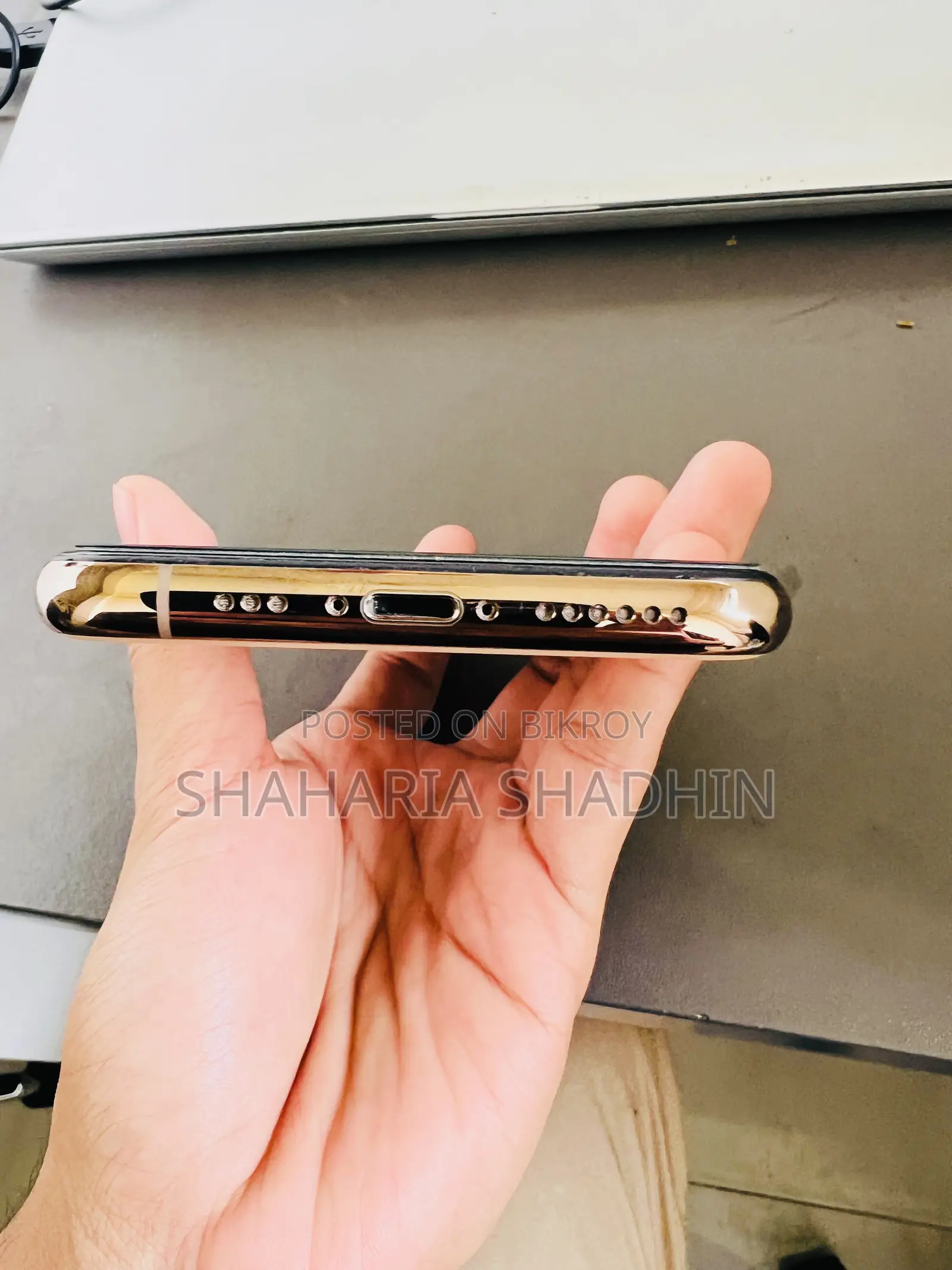 অ্যাপল আইফোন ১১ প্রো ২৫৬ জিবি গোল্ড