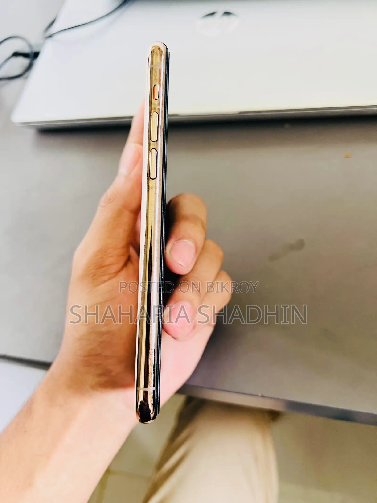 অ্যাপল আইফোন ১১ প্রো ২৫৬ জিবি গোল্ড