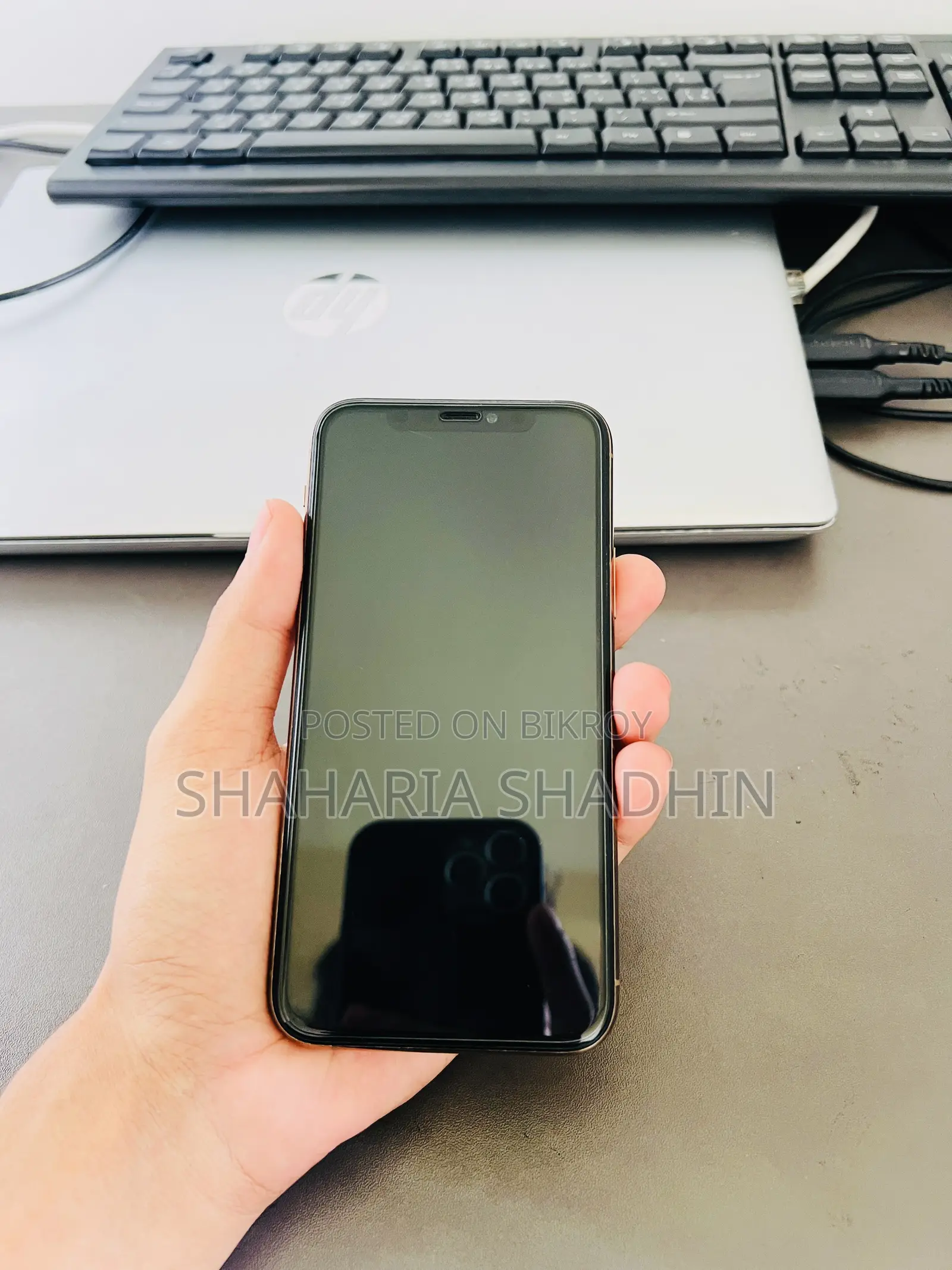 অ্যাপল আইফোন ১১ প্রো ২৫৬ জিবি গোল্ড
