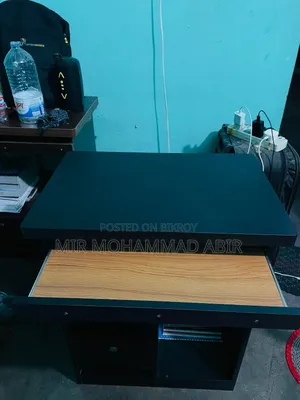 মাত্র ৬ মাস ব্যবহৃত Partex কম্পিউটার টেবিল ও চেয়ার বিক্রয় হবে