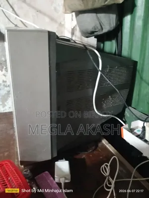 এটাবাসা থেকে রিসিভ করতেহবে এটাঅরজিনাল সিঙ্গারটিভি ডেলিভারি দেওয়াহয়না