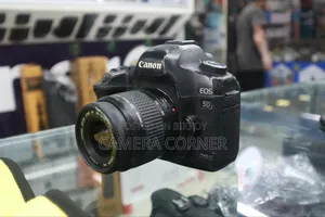 Canon 5d Mark 2 Camera With 38-76mm Lens