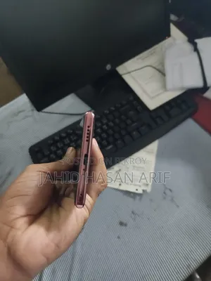 Vivo V29 ২৫৬ জিবি রেড