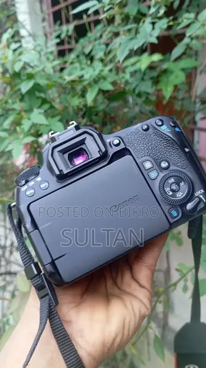 ক্যানন ৭৭ডি বডি